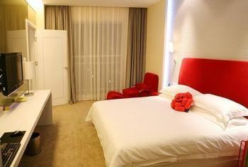 Shengjing Yijia Hotel Xiangyang  외부 사진